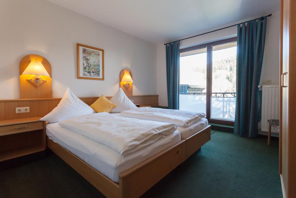 Haus Alexandra Inkl Meinecard Plus Willingen  Exterior foto